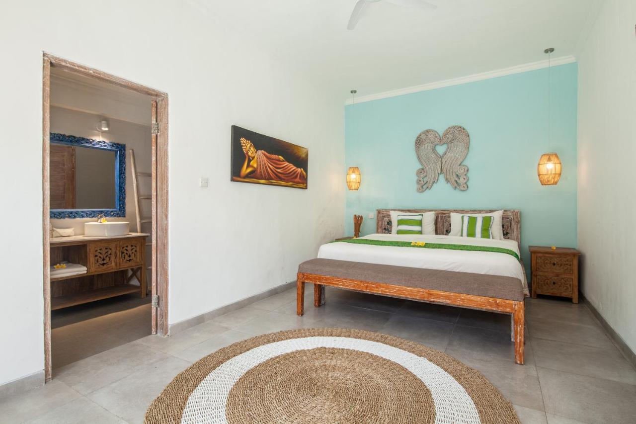 Ambermoon Villas Семиняк Екстериор снимка