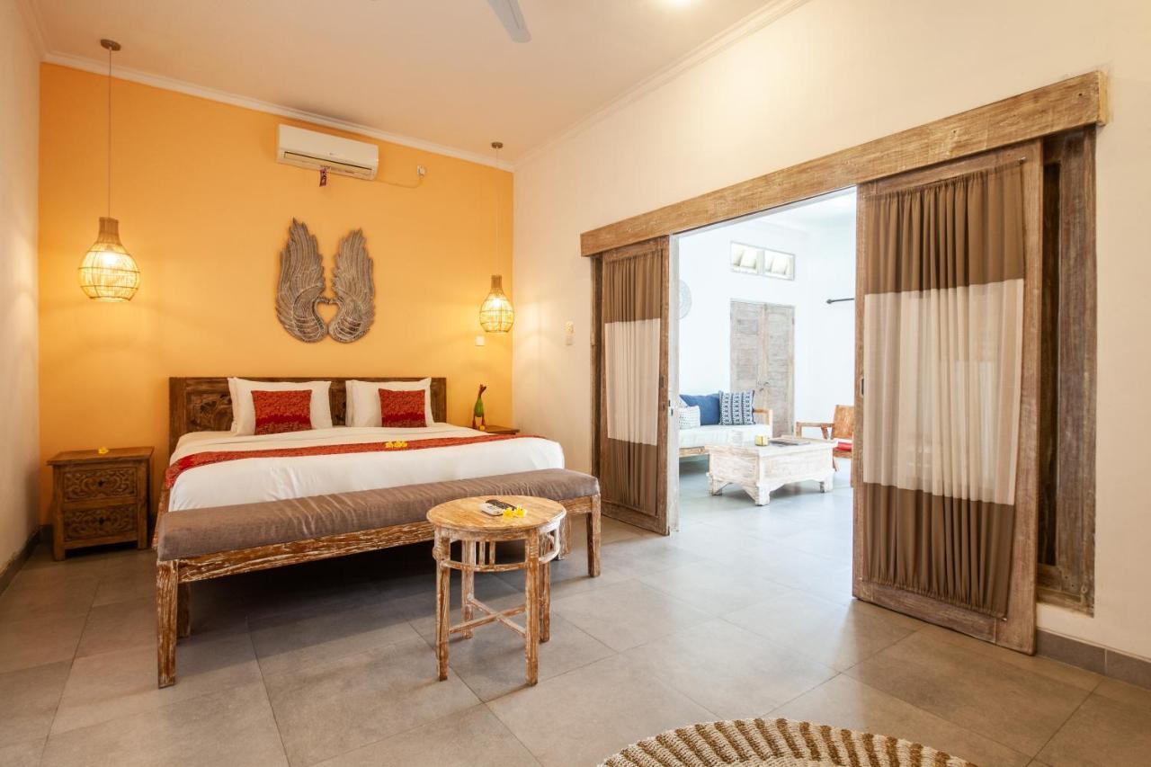 Ambermoon Villas Семиняк Екстериор снимка