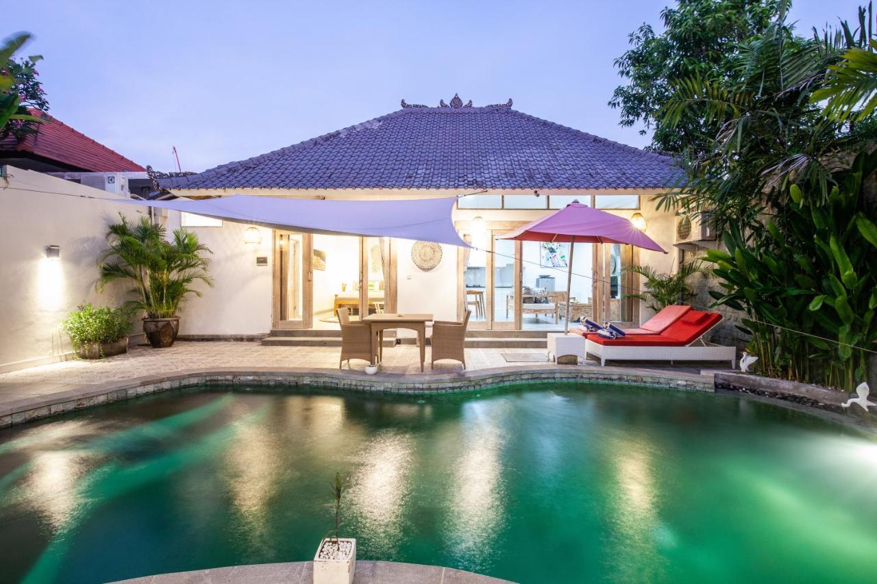 Ambermoon Villas Семиняк Екстериор снимка