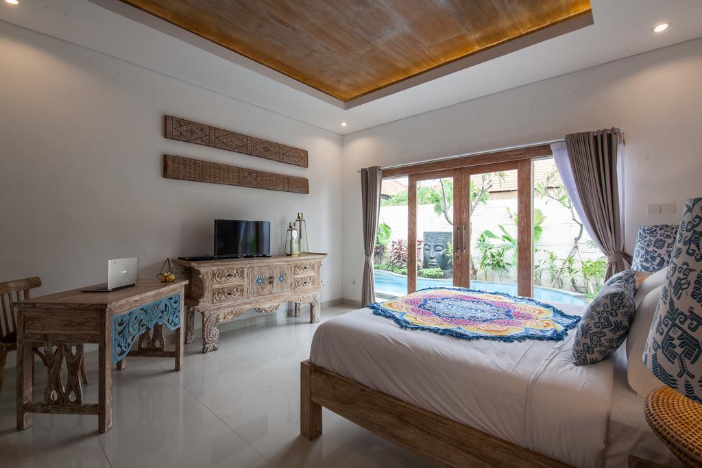 Ambermoon Villas Семиняк Екстериор снимка