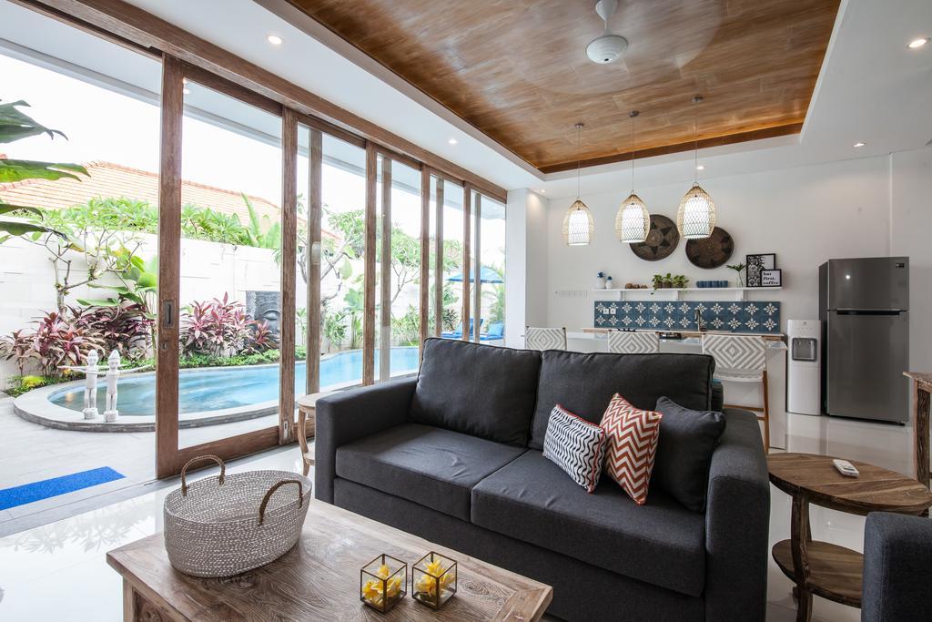 Ambermoon Villas Семиняк Екстериор снимка