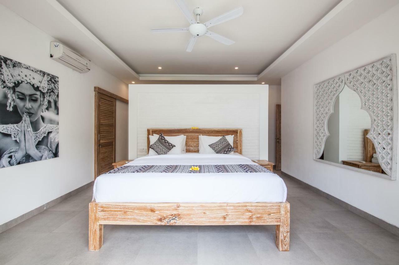 Ambermoon Villas Семиняк Екстериор снимка